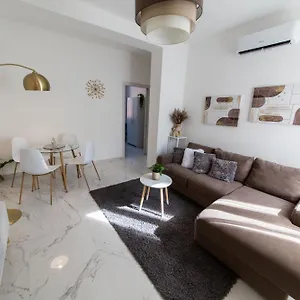 La Casa Di Anna , Roma Italia