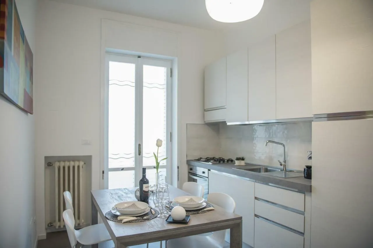 Parini Flat Apartment Lecce