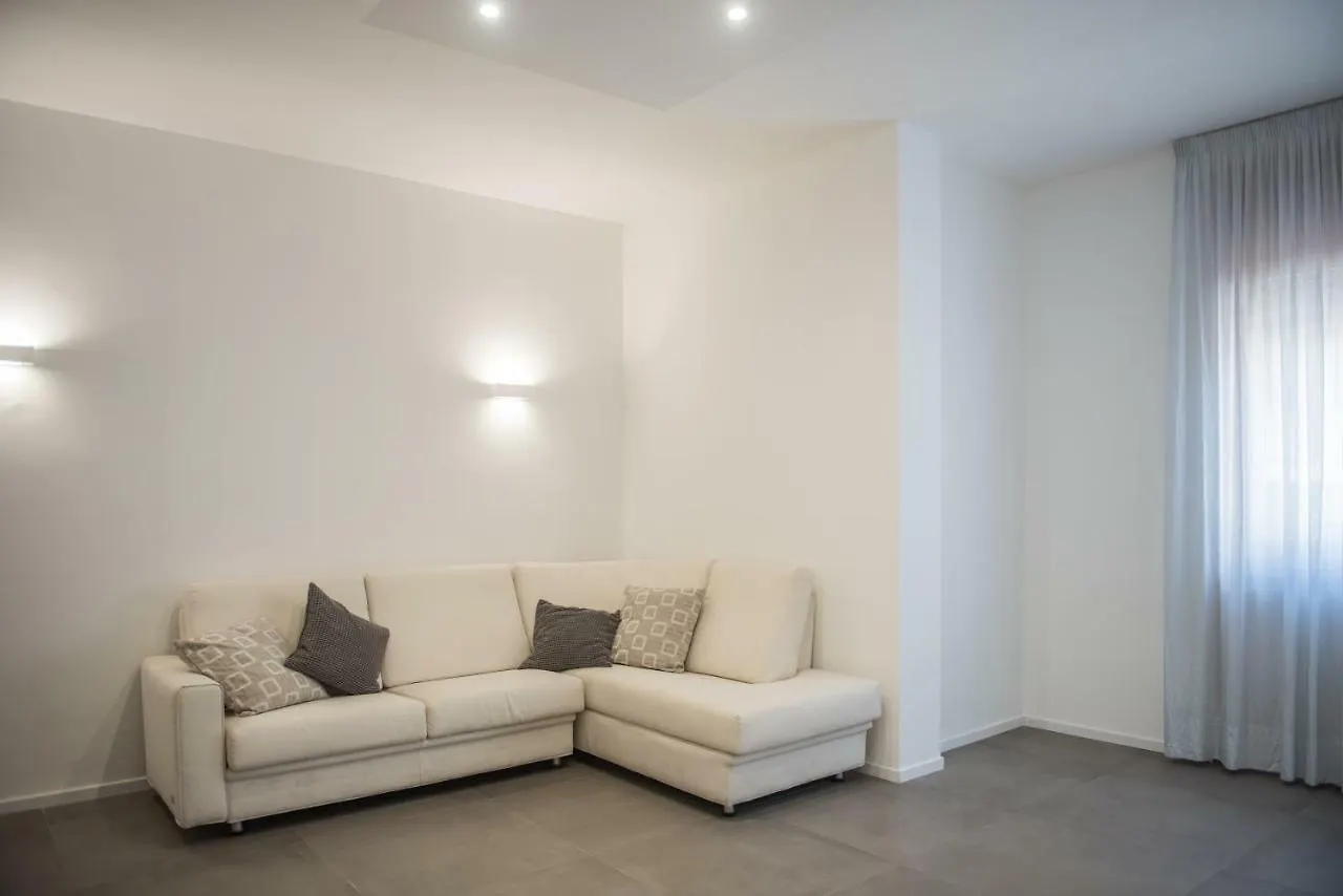 Parini Flat Apartment Lecce Italy