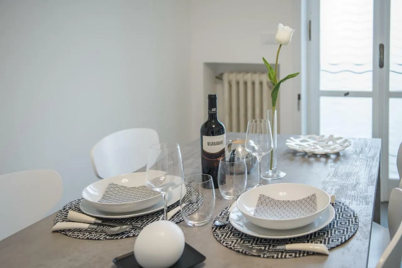 Parini Flat Apartment Lecce