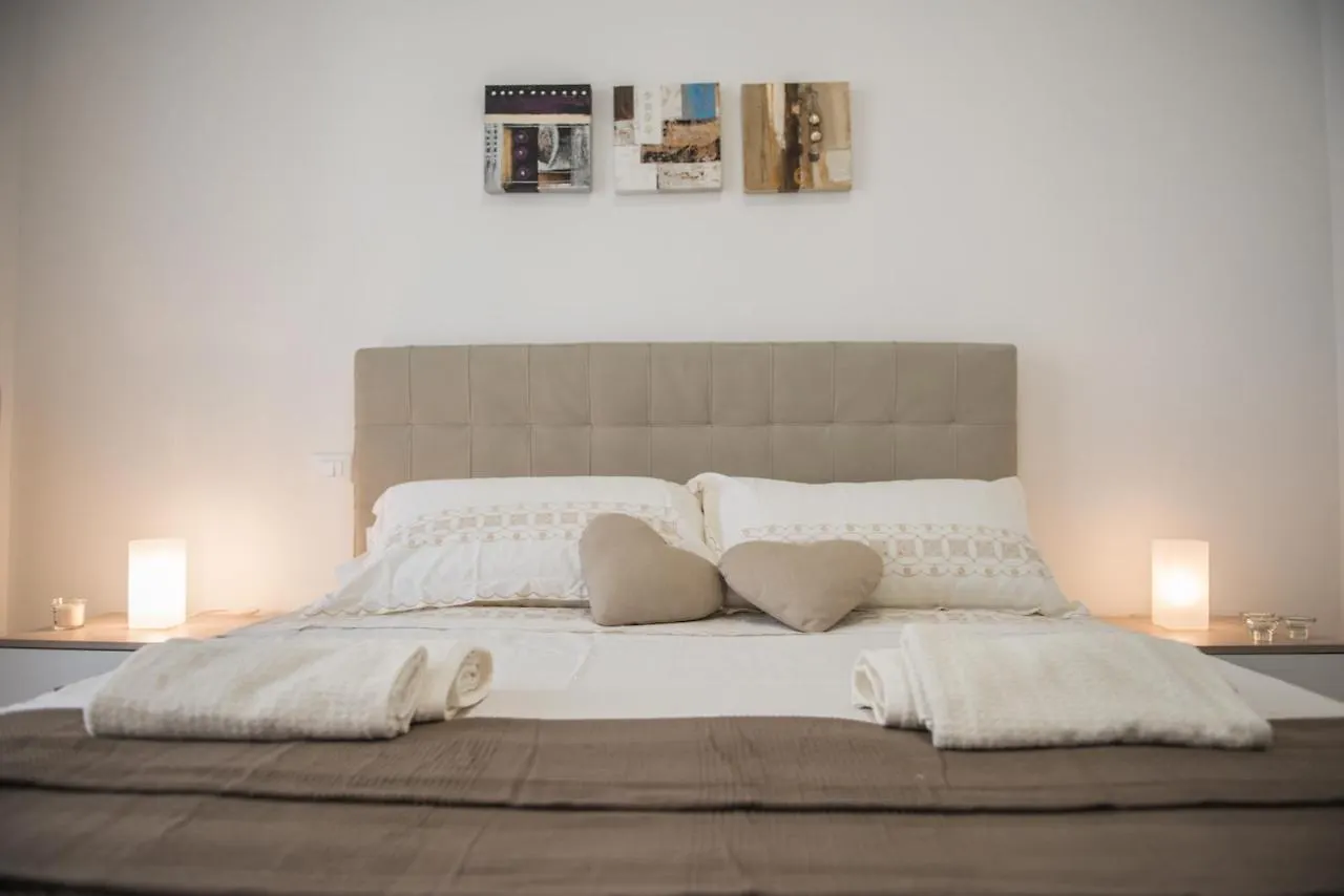 Parini Flat Apartment Lecce Italy